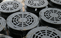 Чугунный люк